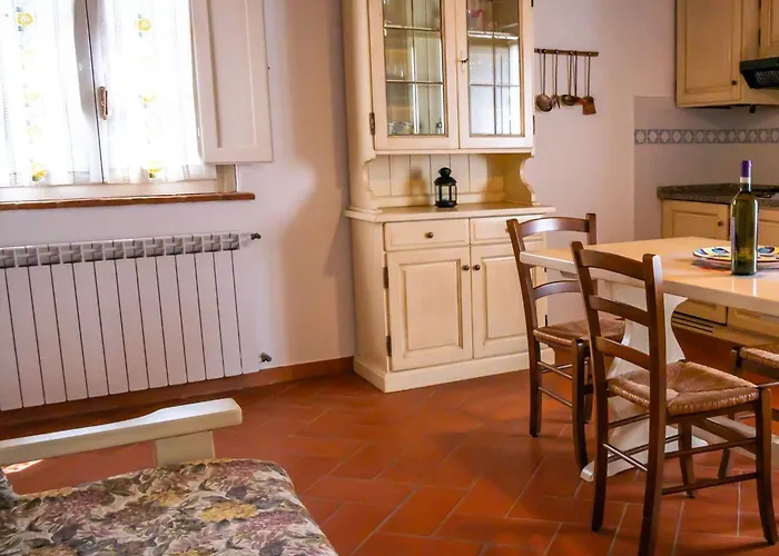 דירה Vier-zimmer-wohnung Collelungo Mit 1 Badezimmer By Interhome מונטאיונה